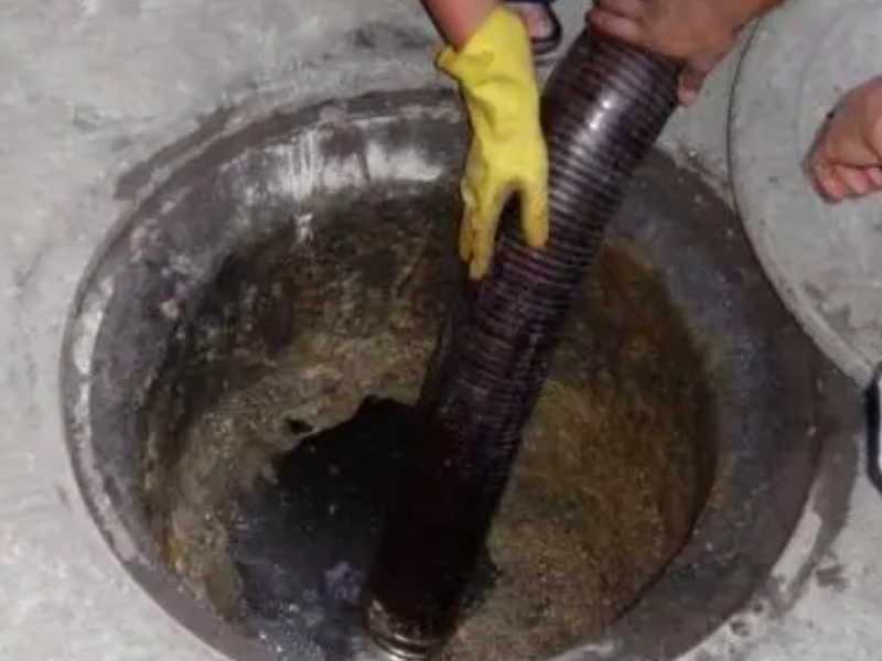 无锡旺庄马桶下水管地漏疏通安装 高空改装雨水管