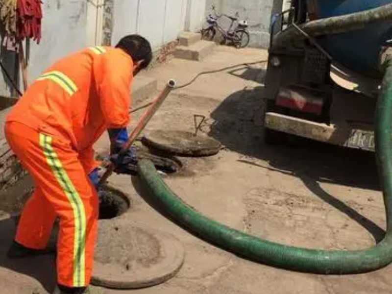无锡新吴区管道疏通清淤检测，专业清理化粪池污水池